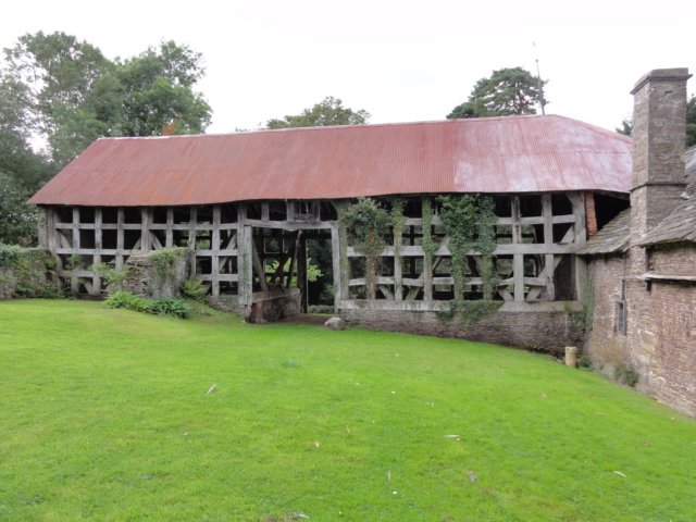 barn.jpg